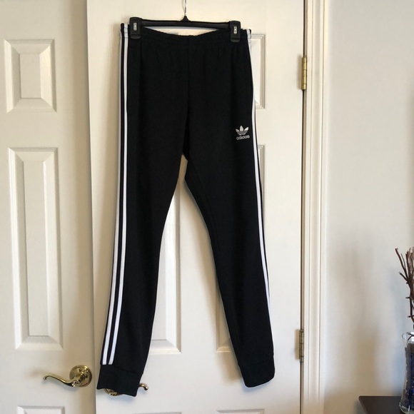 Mens Black with 3 Stripes Adidas Superstar Joggers (Size Small) - Picture 1 of 5